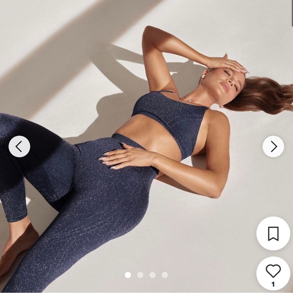 Fabletics Sports bra & leggings gym set - new